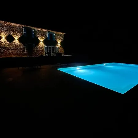 Maison Cabet Bed & Breakfast *