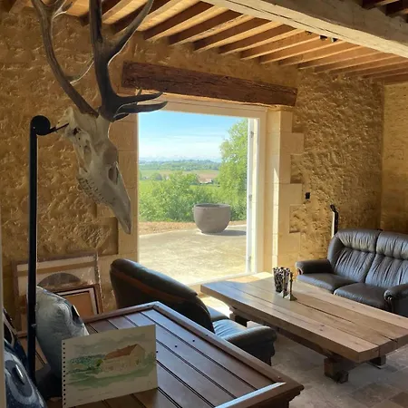 Bed & Breakfast Maison Cabet Castelnavet